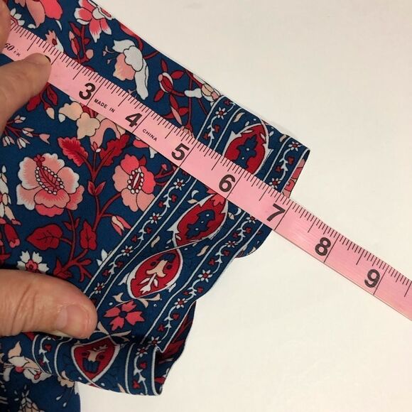 Loft Floral Blouse Size XS - Picture 8 of 12